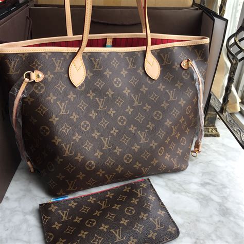 neverful lv|Lv Neverfull bag price.